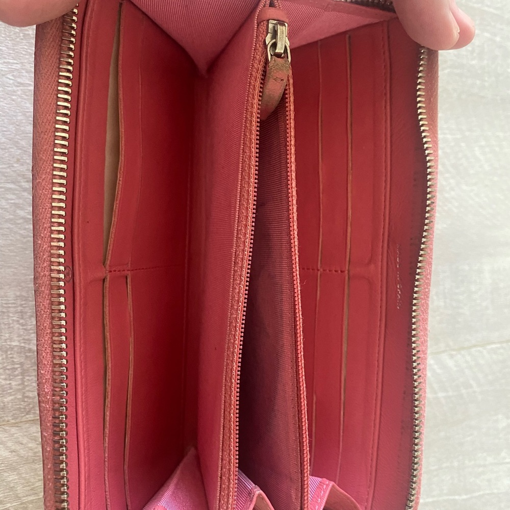 💕SALE💕Chanel Wallet - Picture 11 of 14